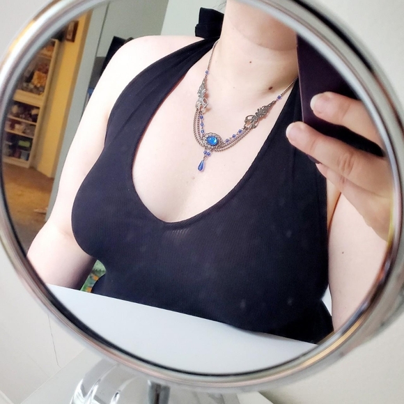 Vintage Necklace in Blue - Picture 3 of 3